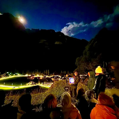 Luna che apre la serata
